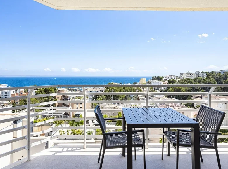 2 bedroom apartment 78 m² ses Illetes, Spain