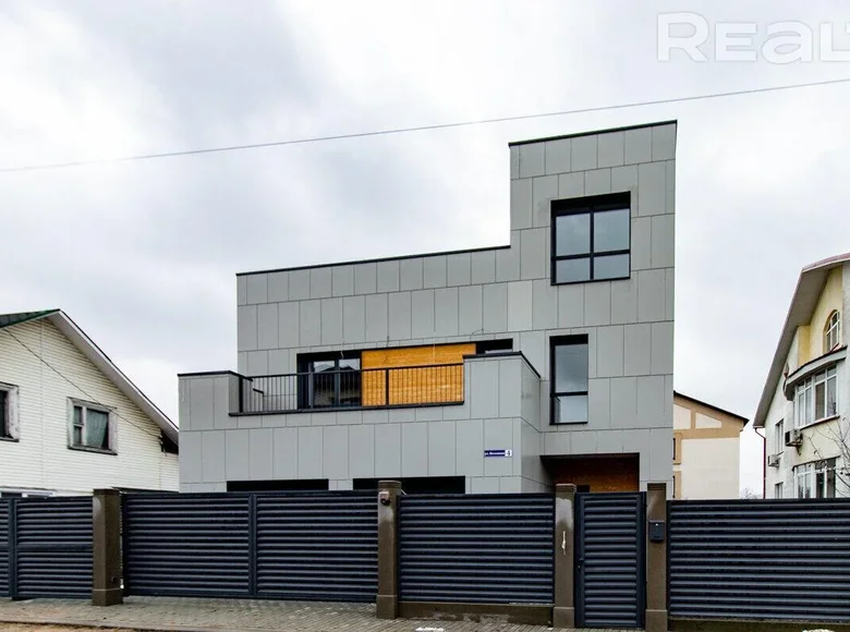 Haus 281 m² Minsk, Weißrussland