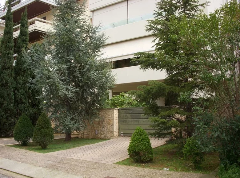 Mieszkanie 4 pokoi 178 m² Attica, Grecja