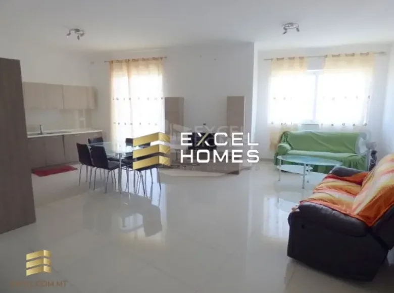 Apartamento 3 habitaciones  Swieqi, Malta