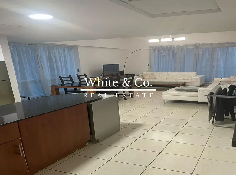 1 bedroom apartment 756 m² Dubai, United Arab Emirates