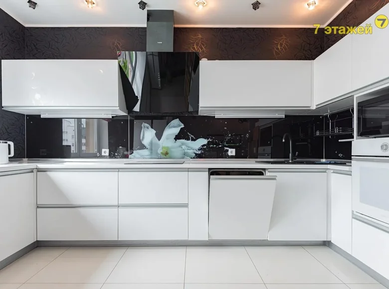 Mieszkanie 3 pokoi 88 m² Kopishche, Białoruś
