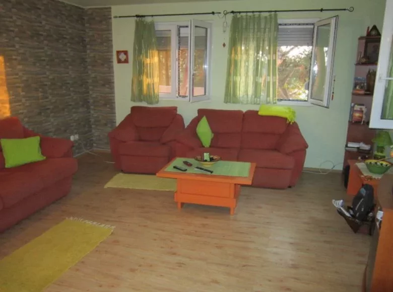 Haus 2 Schlafzimmer 120 m² Dobra Voda, Montenegro