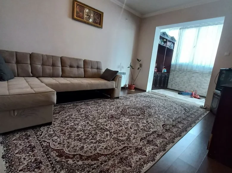 Квартира 3 комнаты 58 м² Ташкент, Узбекистан