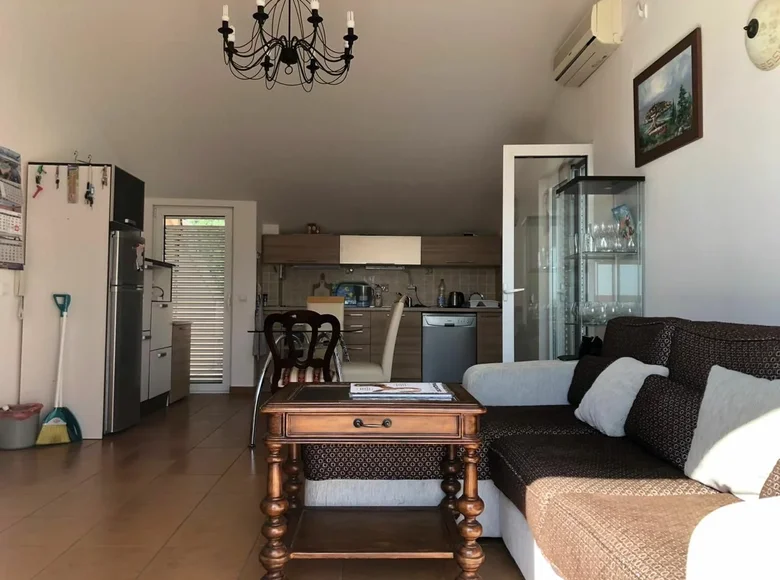 Apartamento 2 habitaciones 97 m² Rafailovici, Montenegro