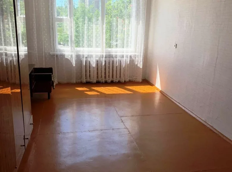 Wohnung 1 Zimmer 36 m² Maladsetschna, Weißrussland