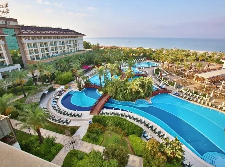 Propiedad comercial  en Marbella, Španjolska