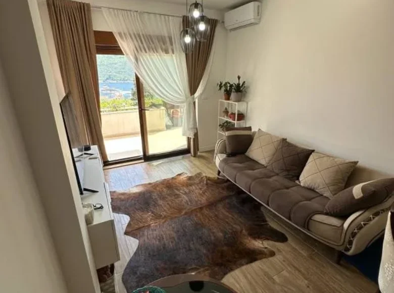 Wohnung 1 Schlafzimmer 55 m² Denovici, Montenegro