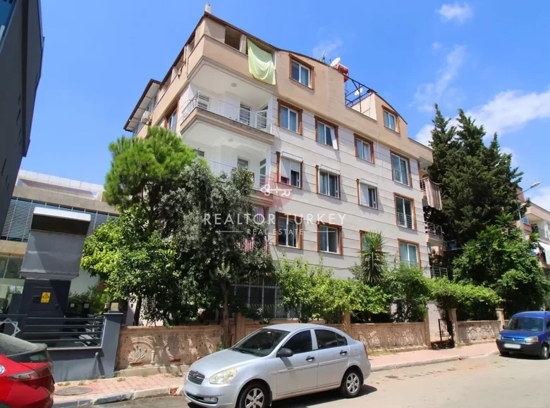 2 bedroom apartment 115 m² Kepez, Turkey