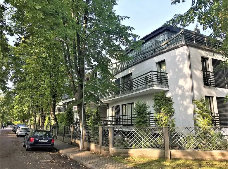 Mieszkanie 2 pokoi 80 m² Jurmała, Łotwa