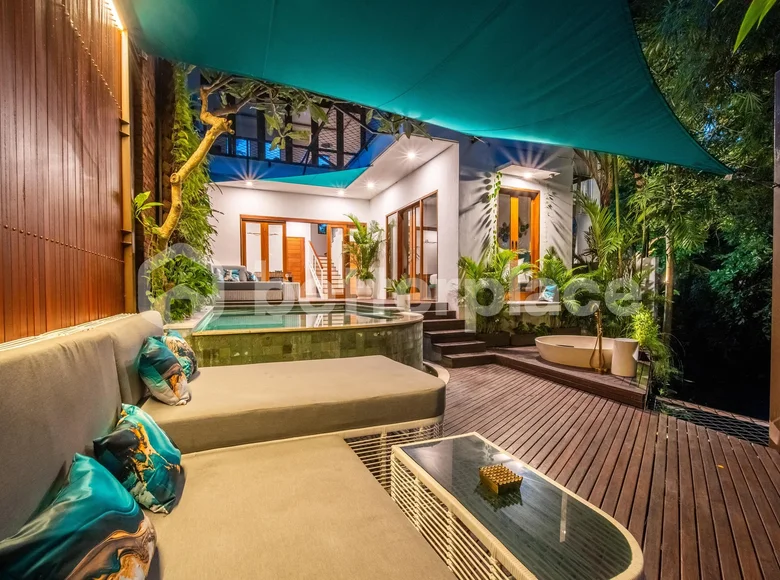 Villa de tres dormitorios  Kerobokan Kelod, Indonesia