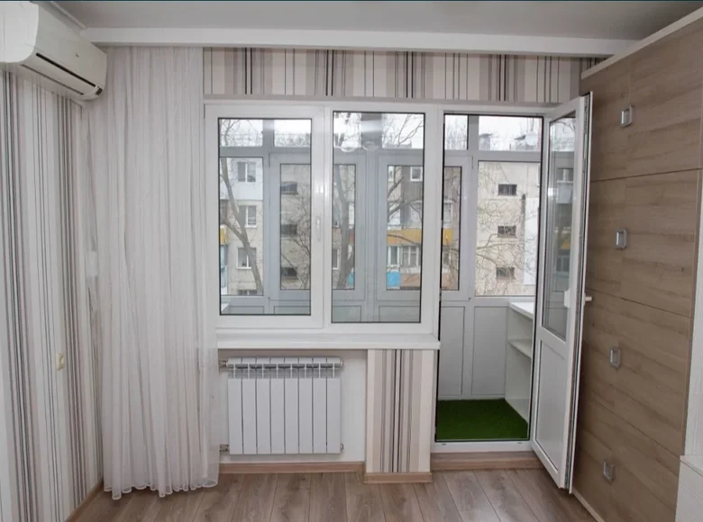 Mieszkanie 2 pokoi 45 m² Odessa, Ukraina