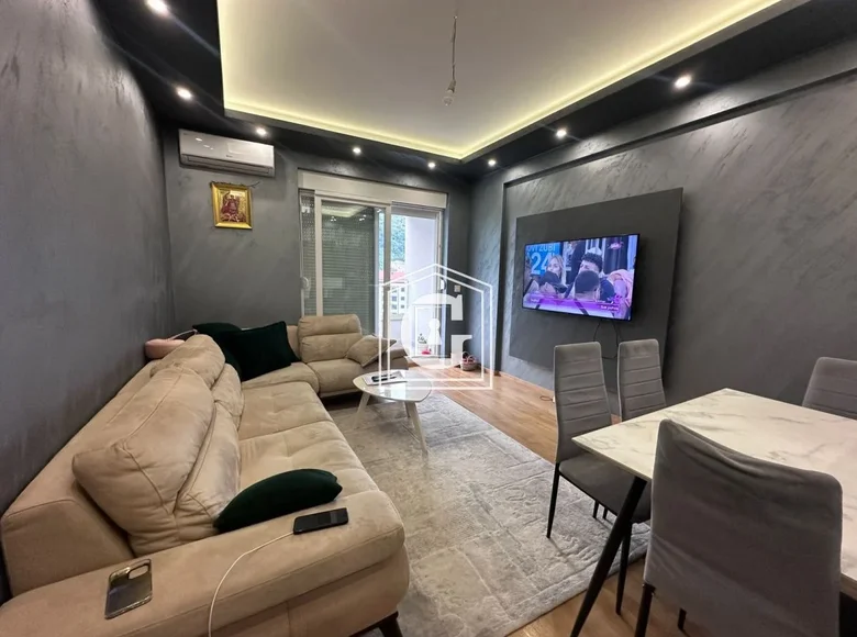 Mieszkanie 2 pokoi 58 m² Budva, Czarnogóra