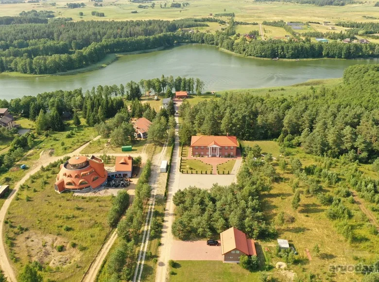 Дом 30 комнат 1 704 м² Markutiskes, Литва