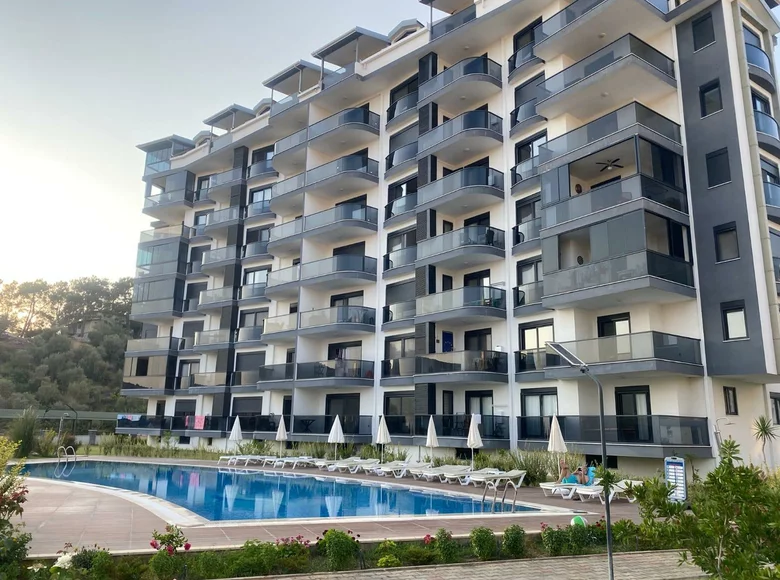 Mieszkanie 3 pokoi 87 m² Alanya, Turcja