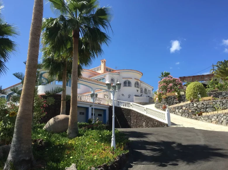 Villa de 4 dormitorios 577 m² Santa Cruz de Tenerife, España