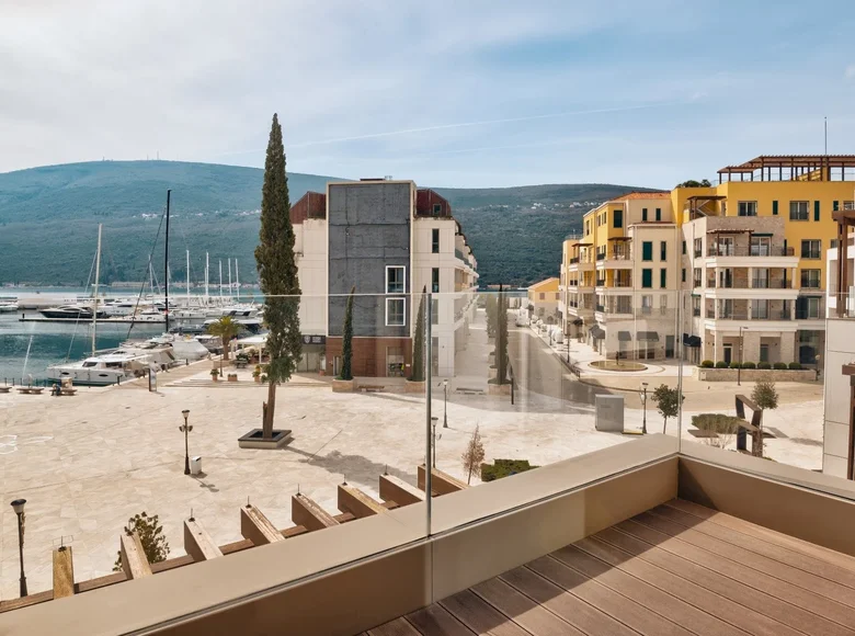 2 bedroom apartment 156 m² Kumbor, Montenegro