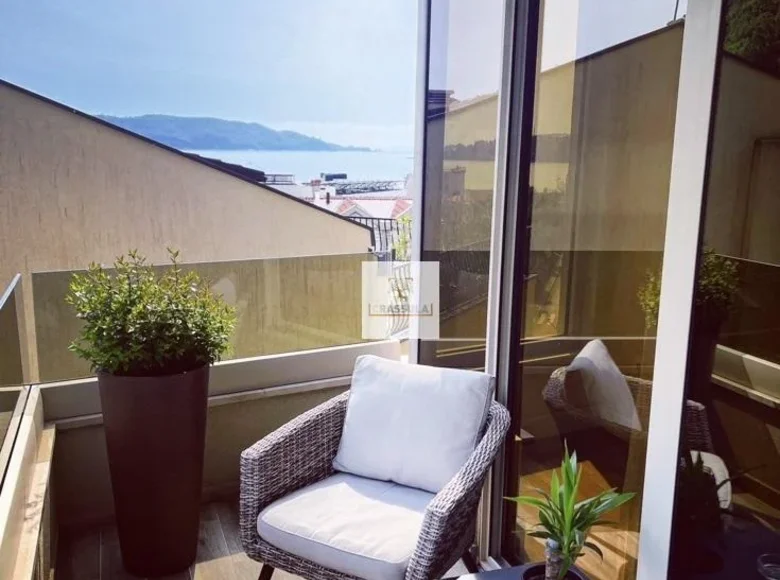 1 bedroom apartment 55 m² Rafailovici, Montenegro