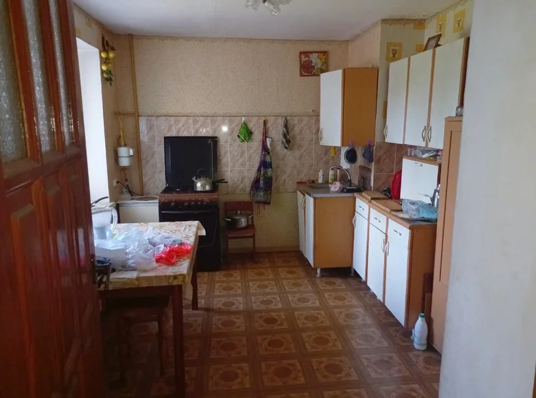 Wohnung 3 zimmer 93 m² Saslauje, Belarus