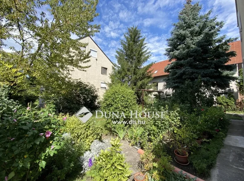 Apartment 88 m² Budapest, Hungary