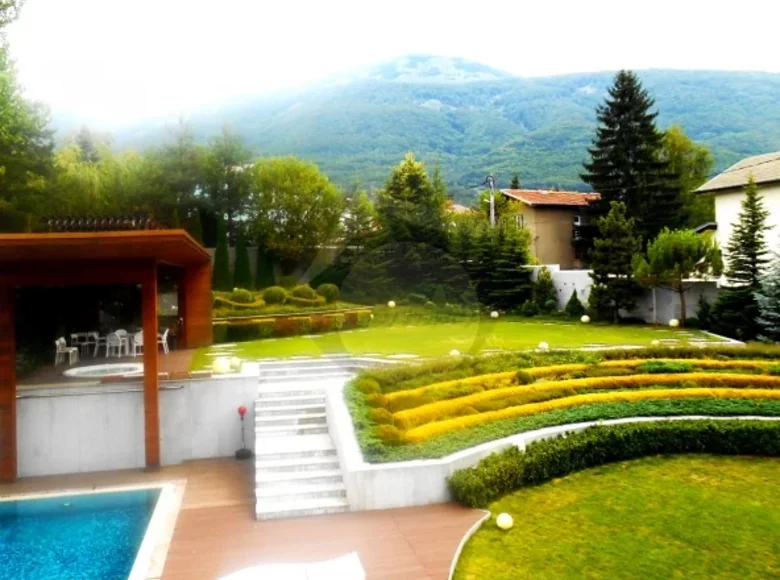 Casa 5 habitaciones 728 m² Vitosha, Bulgaria