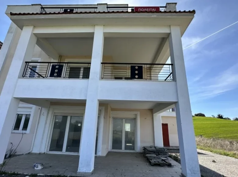 4 bedroom apartment 440 m² Peraia, Greece