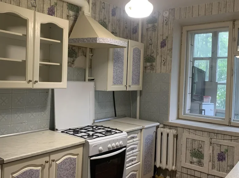 Mieszkanie 2 pokoi 46 m² Mińsk, Białoruś