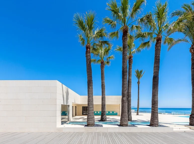 4 bedroom house 561 m² Mijas, Spain