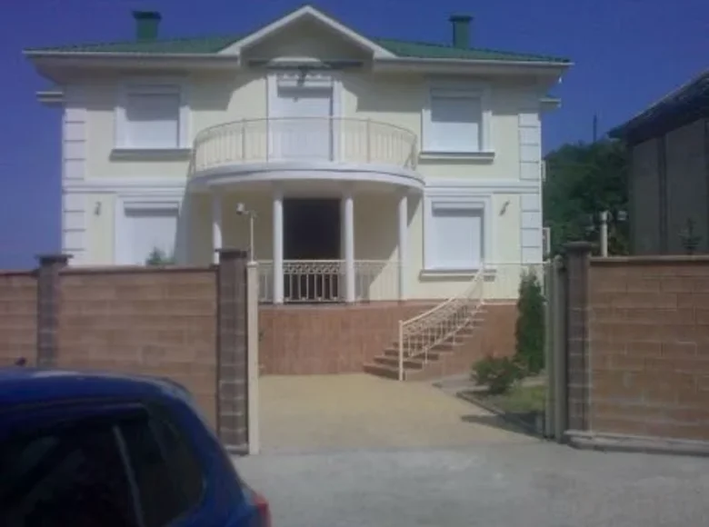 House 450 m² 41, Ukraine