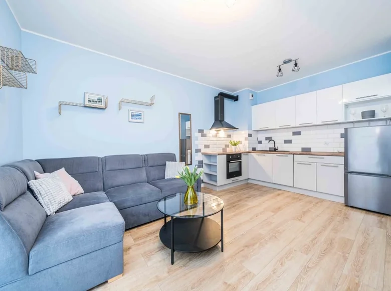 Mieszkanie 2 pokoi 36 m² w Poznań, Polska