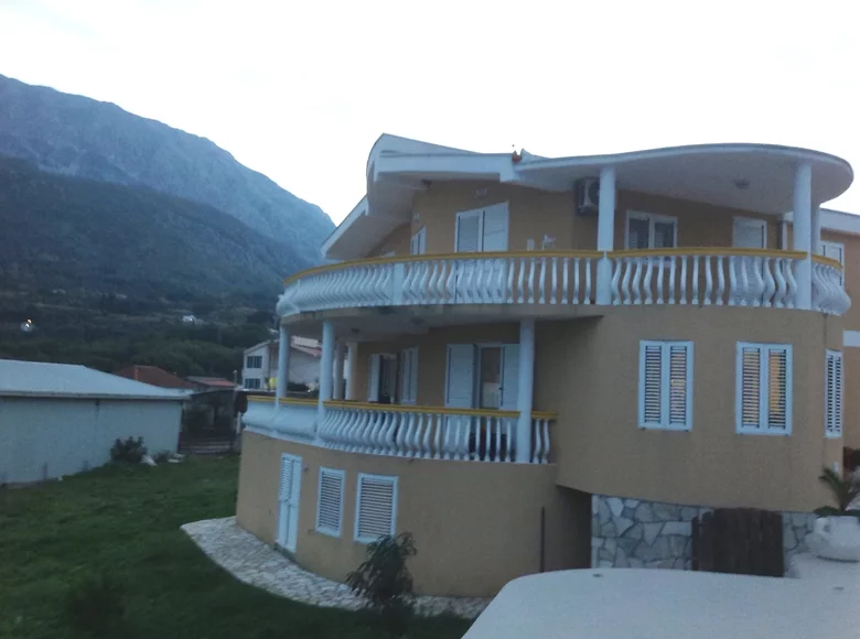 Дом 5 спален 330 м² Черногория, Черногория