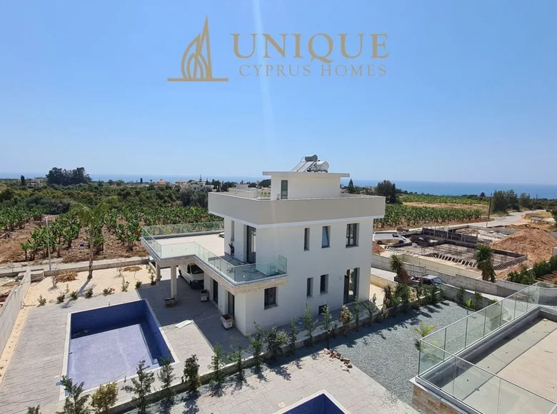 Willa 4 pokoi 205 m² Peyia, Cypr