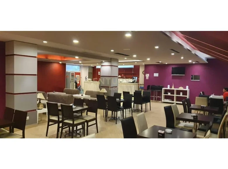 Espacio Comercial en Venta en el Centro de la Ciudad!