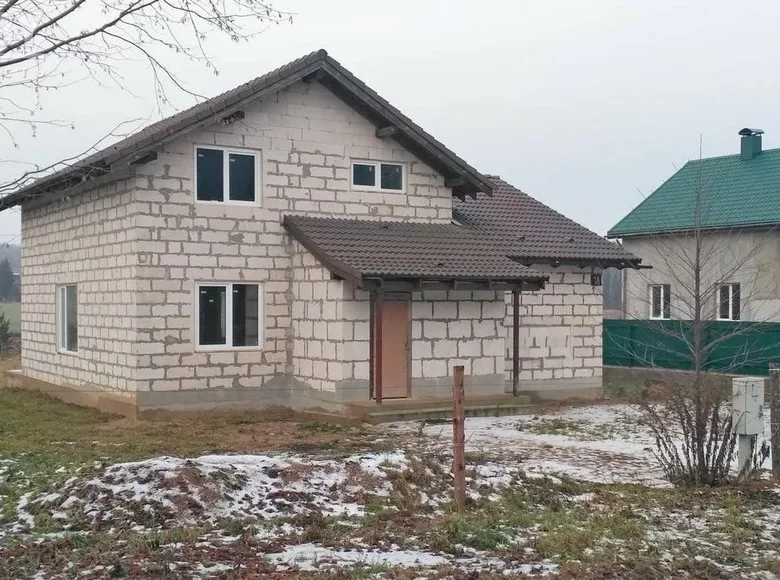House 187 m² Ratomka, Belarus