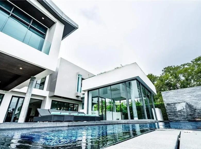 5-Zimmer-Villa 1 425 m² Phuket, Thailand