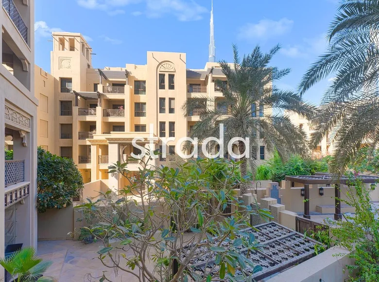 Квартира 2 комнаты 1 220 м² Дубай, ОАЭ
