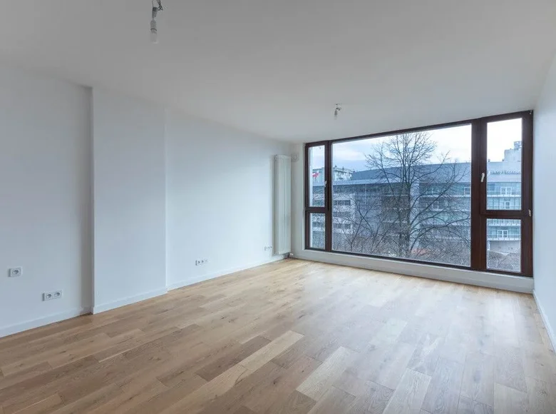 3 room apartment 76 m² Warsaw, Poland