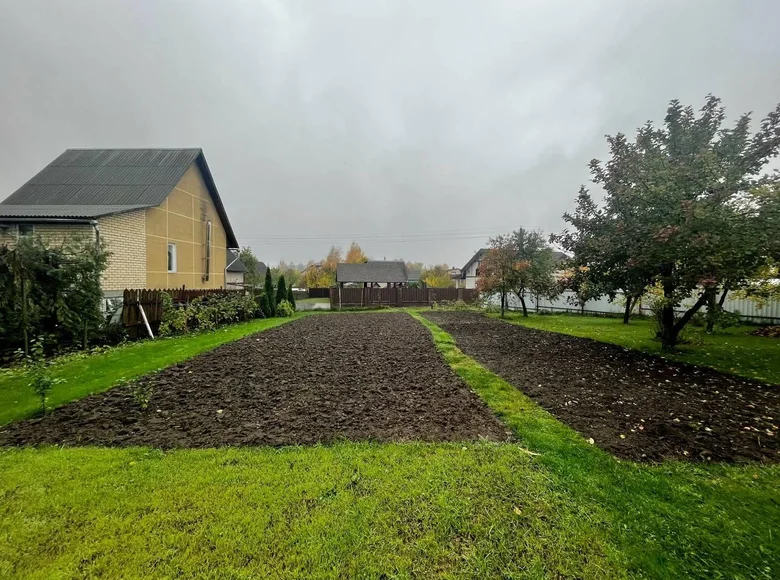 Maison  Papiarnianski siel ski Saviet, Biélorussie