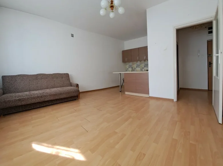 2 room apartment 37 m² Warsaw, Poland