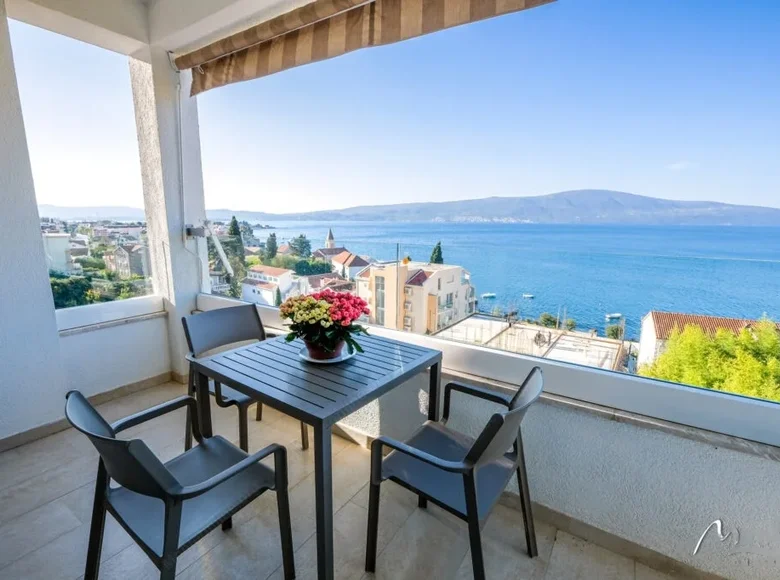 Apartamento 2 habitaciones 66 m² Tivat, Montenegro