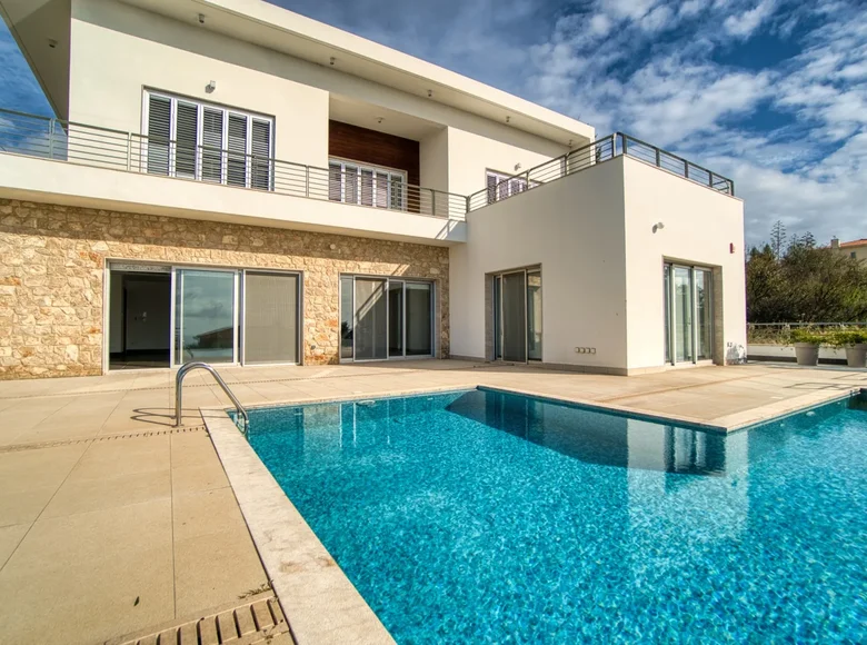 Dom 8 pokojów 693 m² Mesa Chorio, Cypr