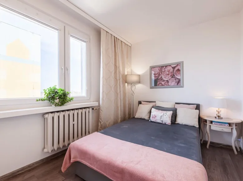 3 room apartment 62 m² Lodz, Poland