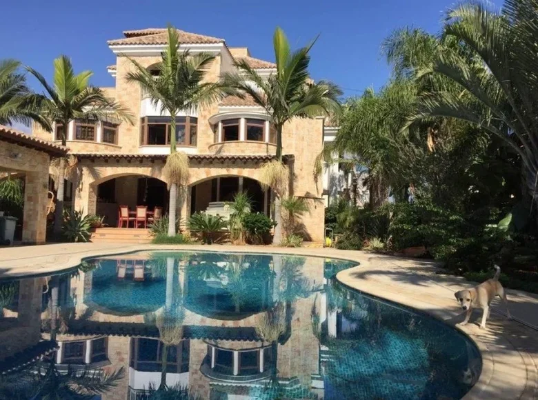 5 bedroom house 705 m² Kato Polemidion Municipality, Cyprus