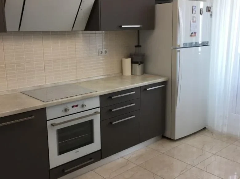 Wohnung 3 zimmer 977 m² Sjewjerodonezk, Ukraine