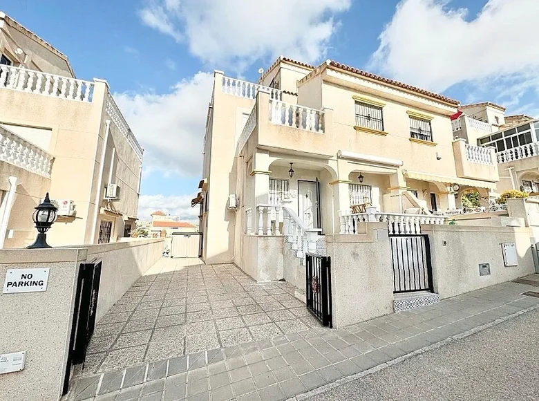 2 bedroom Villa 80 m² Orihuela, Spain