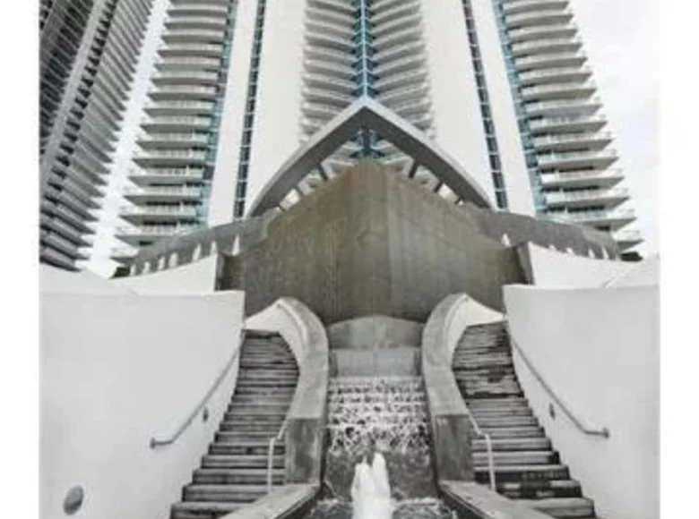 Apartment 80 m² Miami, United States