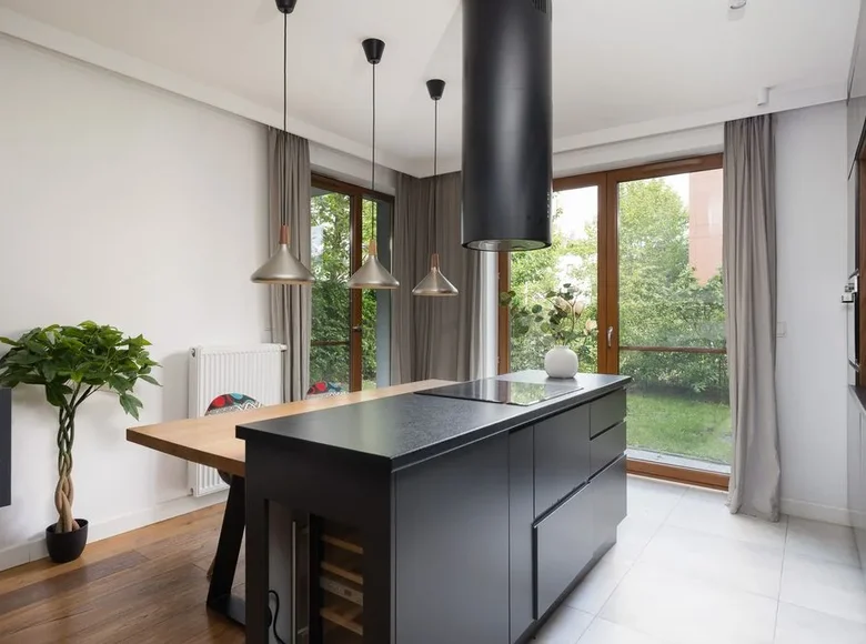 Квартира 3 комнаты 63 м² Варшава, Польша