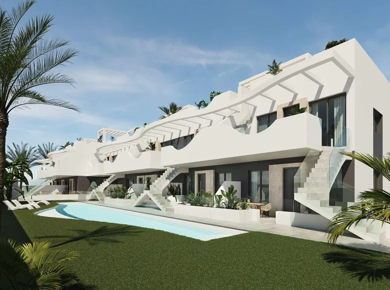 Bungalow de 3 dormitorios 74 m² Pilar de la Horadada, Španjolska