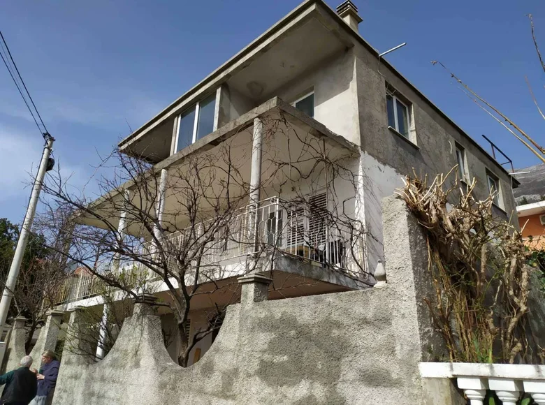 Haus 5 Schlafzimmer 300 m² Sutomore, Montenegro