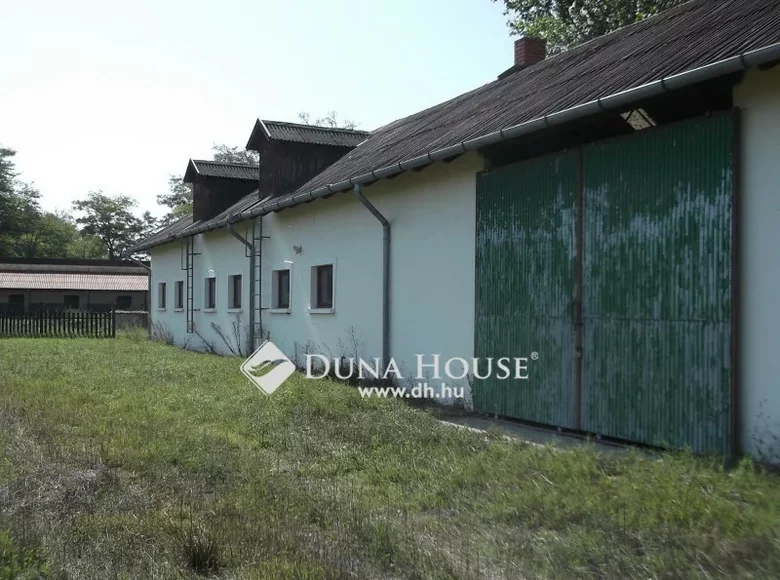 Cottage 35 m² Ruzsa, Hungary